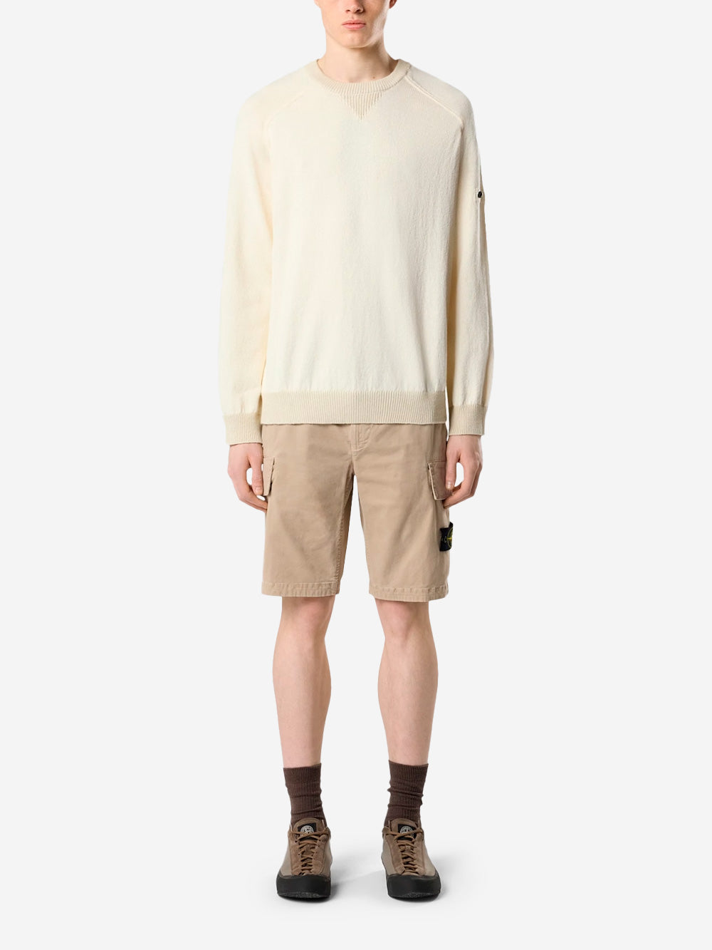 Slim Beige Cargo Shorts With Asymmetrical Seams And Old Effect Stone island оригінал – Купити в Україні – вид ззаду