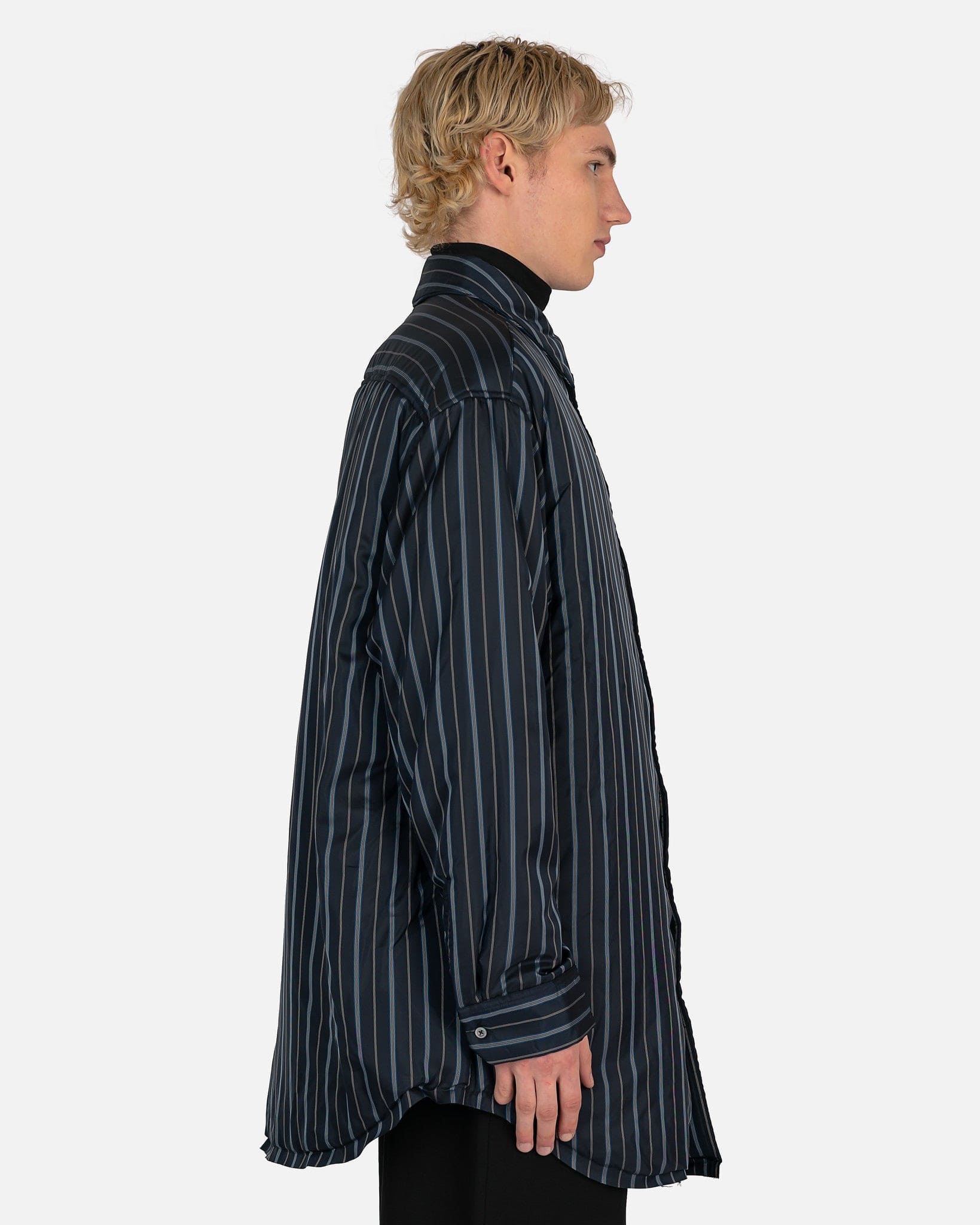 Padded Striped Shirt In Navy Maison margiela оригінал – Купити в Україні – вид ззаду