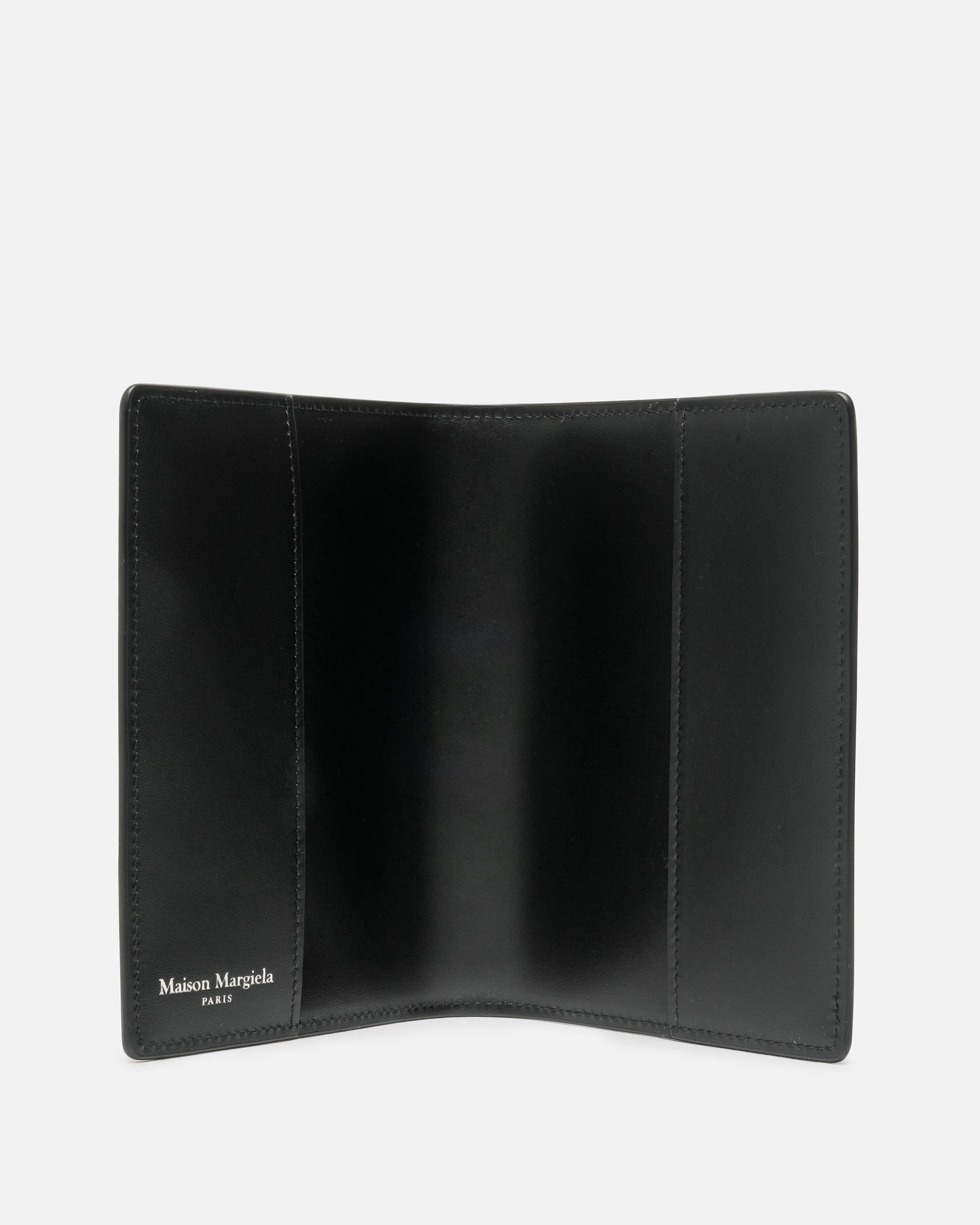 Passport Cover In Black Maison margiela – Гарантія оригінальності – детальний вид