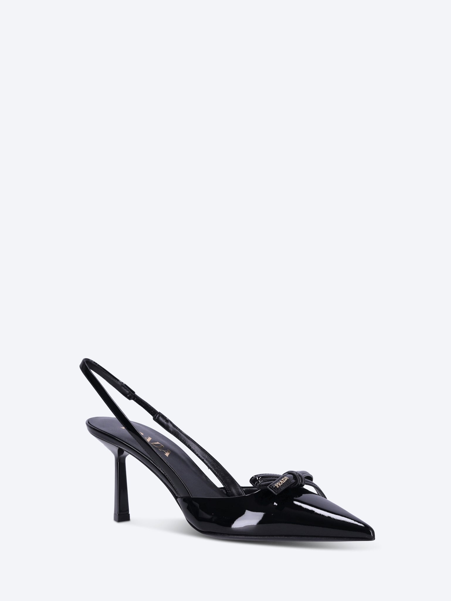 Оригінальна Patent Leather Pumps Prada – вид ззаду
