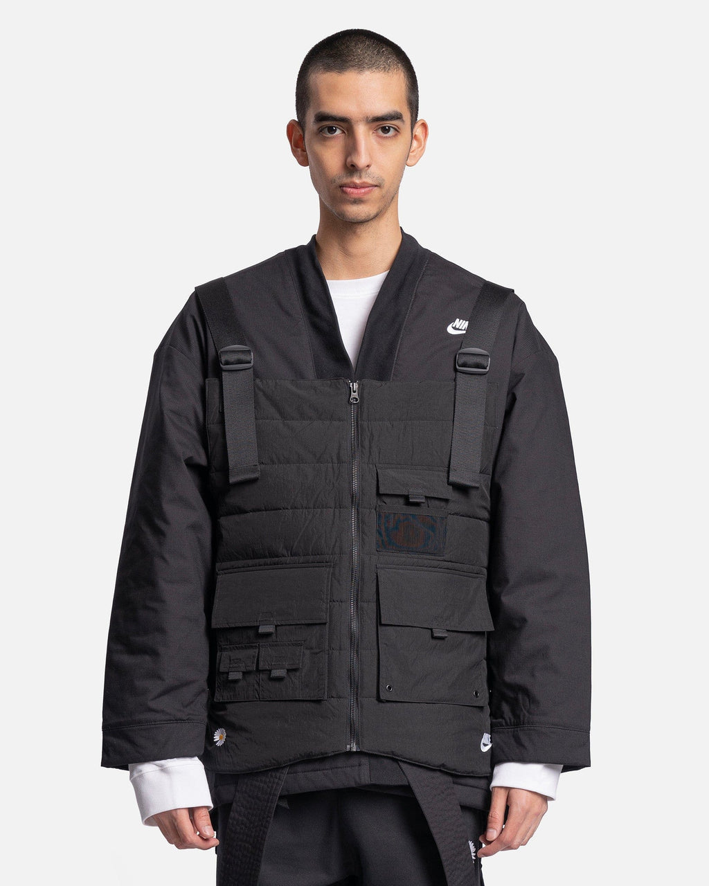 Nike Outerwear оригінал | Швидка доставка Україна – боковий вид