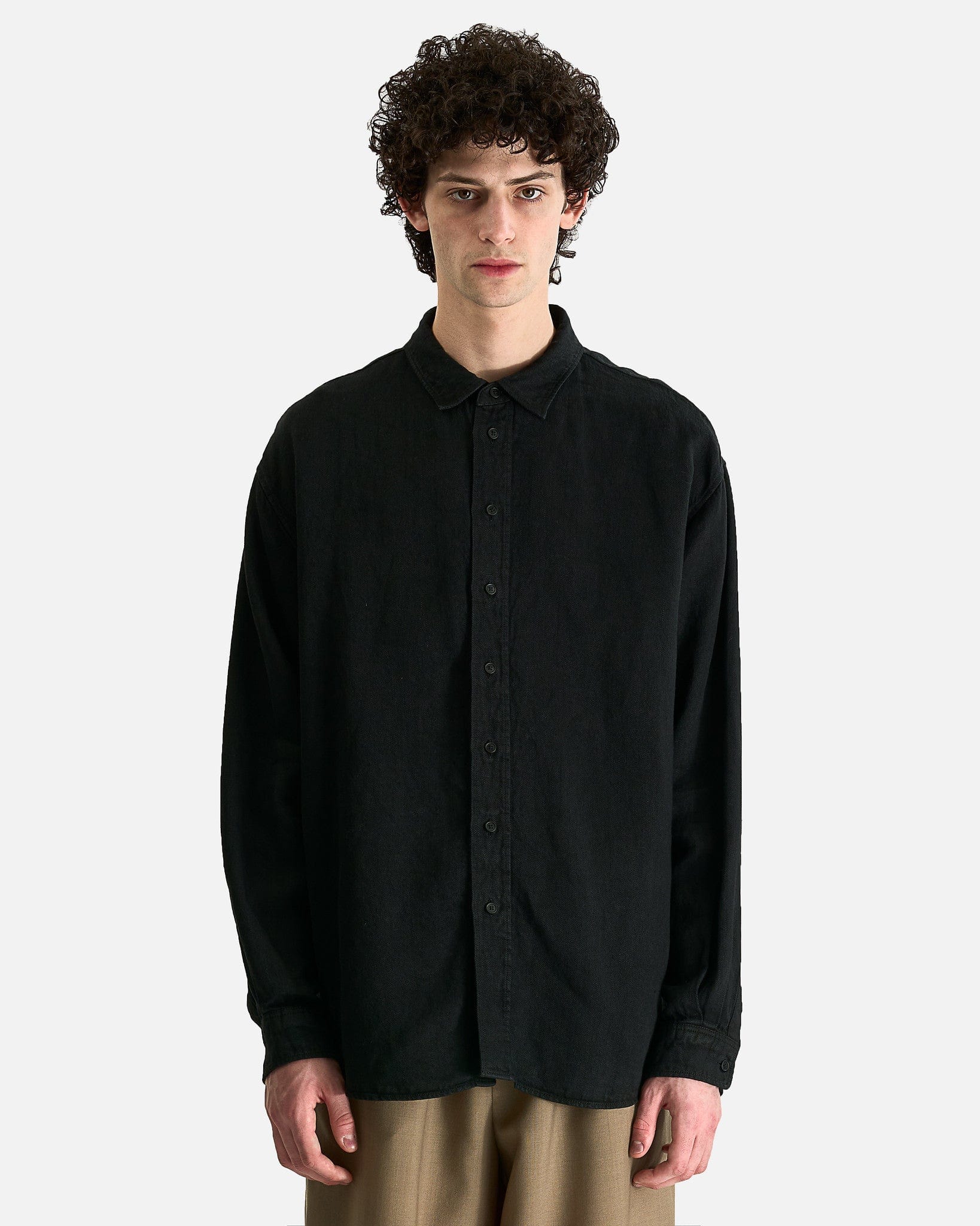 Penn Shirt In Black The row – Гарантія оригінальності – боковий вид