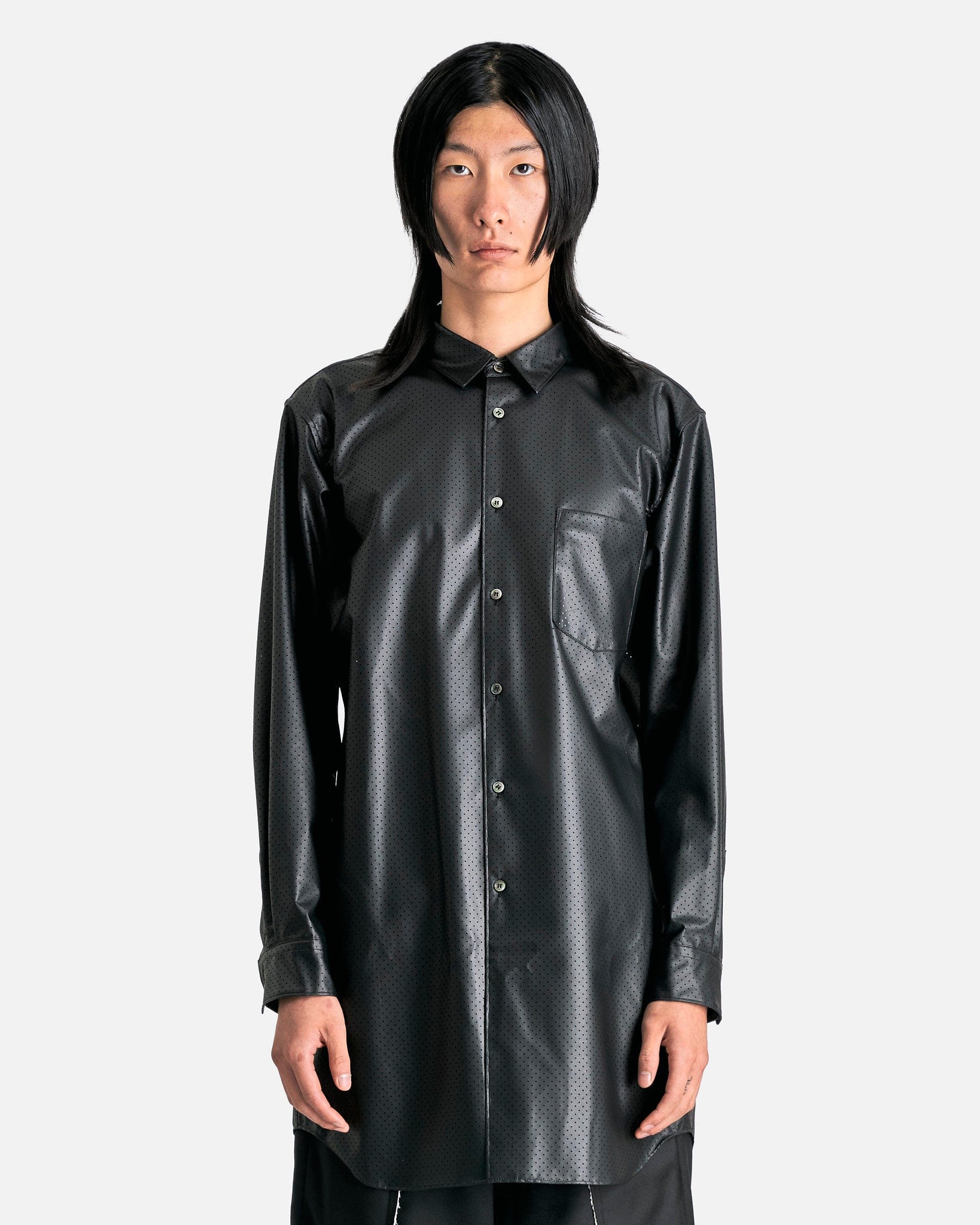 Оригінальна Perforated Faux-Leather Shirt In Black Comme des garcons – боковий вид