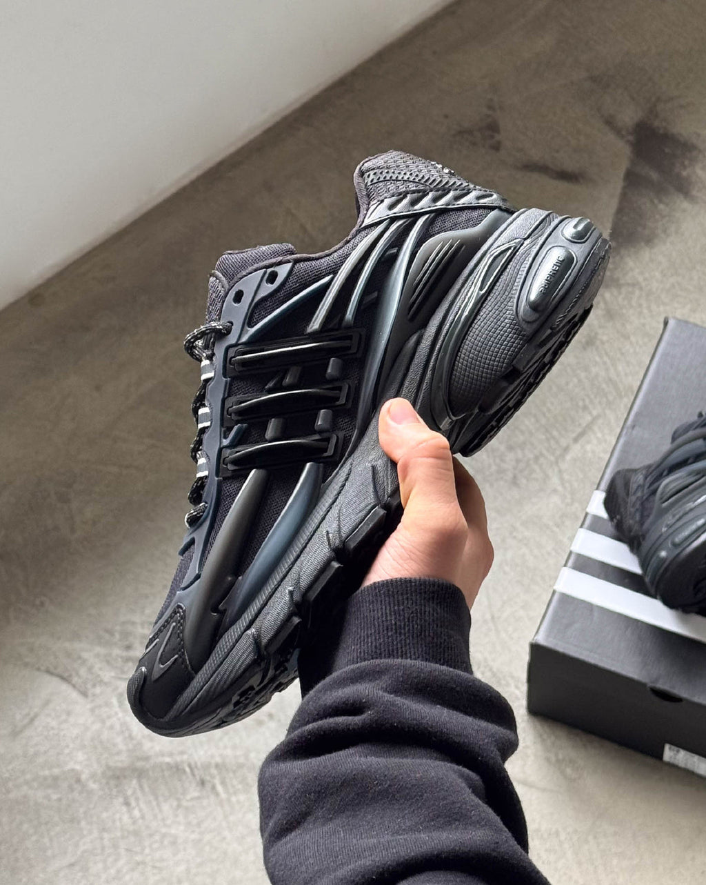Adistar Jellyfish Adidas – Гарантія оригінальності – детальний вид