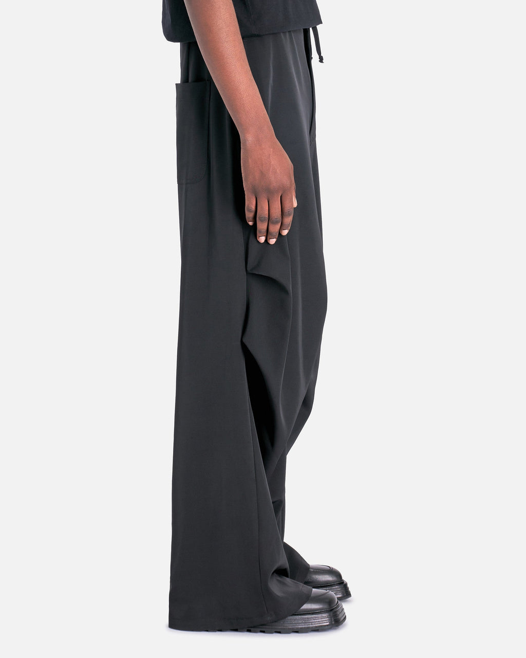 Polyester Twill Draped Trousers In Black Maison margiela оригінал – Купити в Україні – вид ззаду
