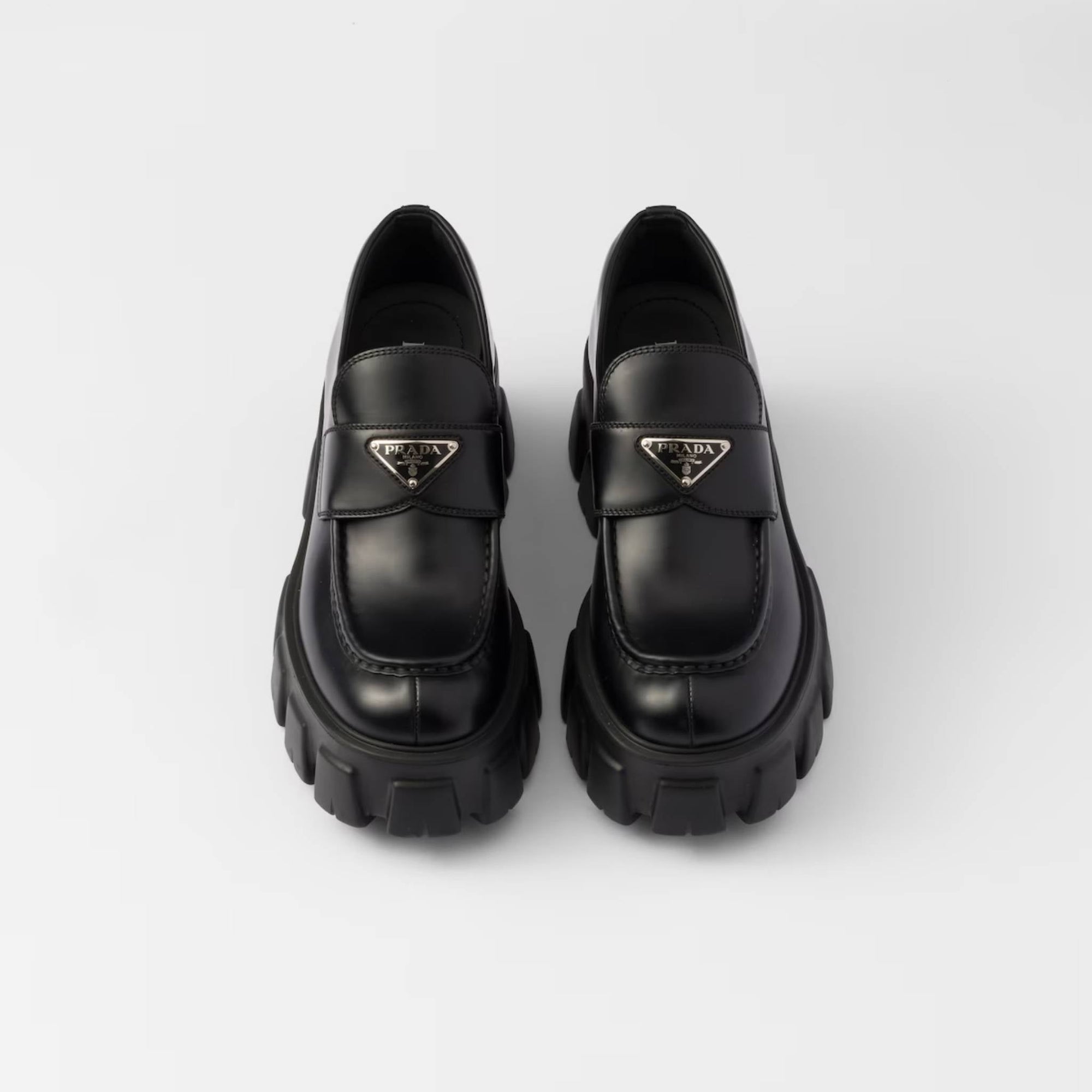 Prada Footwear оригінал | Швидка доставка Україна – вид ззаду