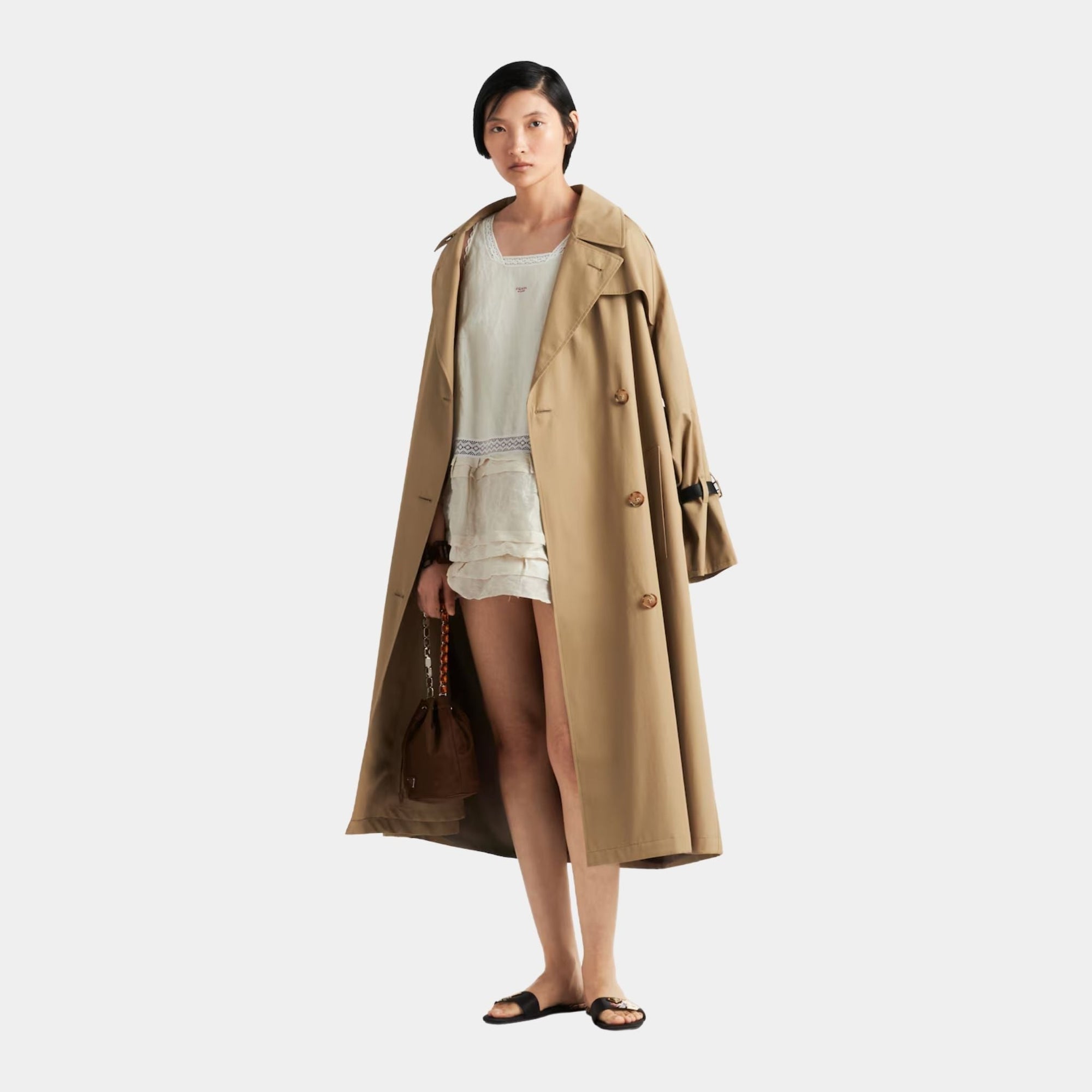 Prada Outerwear оригінал | Швидка доставка Україна – вид ззаду