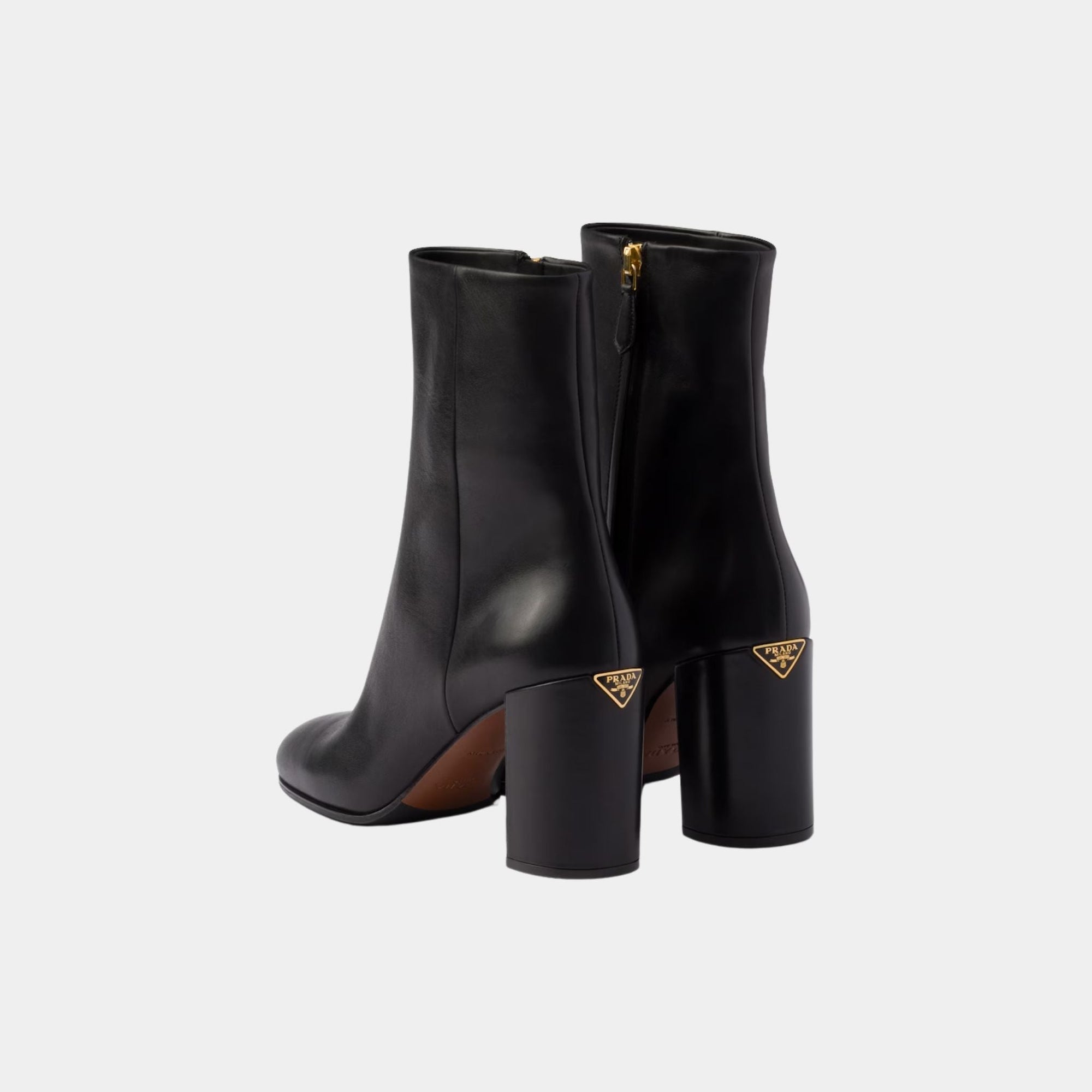 Оригінальна Leather High Heeled Booties Prada – детальний вид