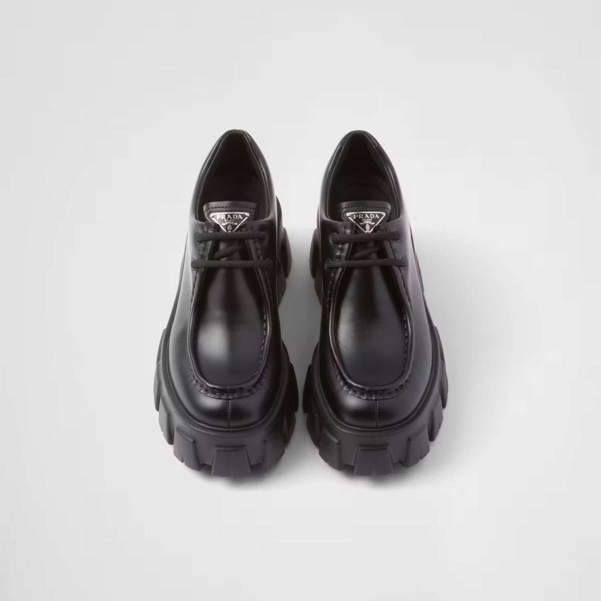 Prada Footwear оригінал | Швидка доставка Україна – вид ззаду