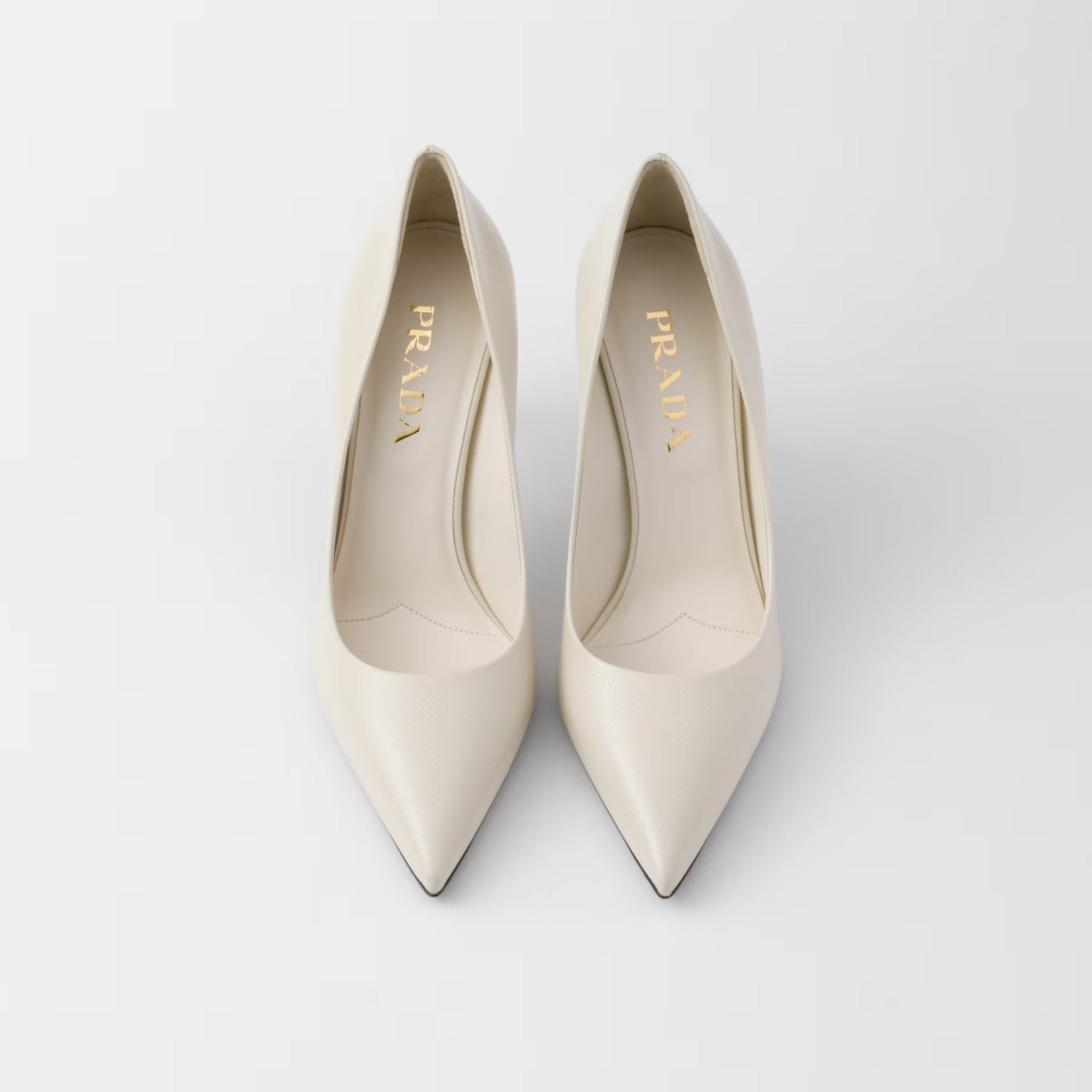 Оригінальна Patent Saffiano Leather Pumps Prada – вид ззаду