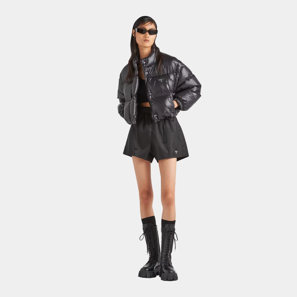 Re-Nylon Cropped Convertible Down Jacket Prada – Гарантія оригінальності – вид ззаду