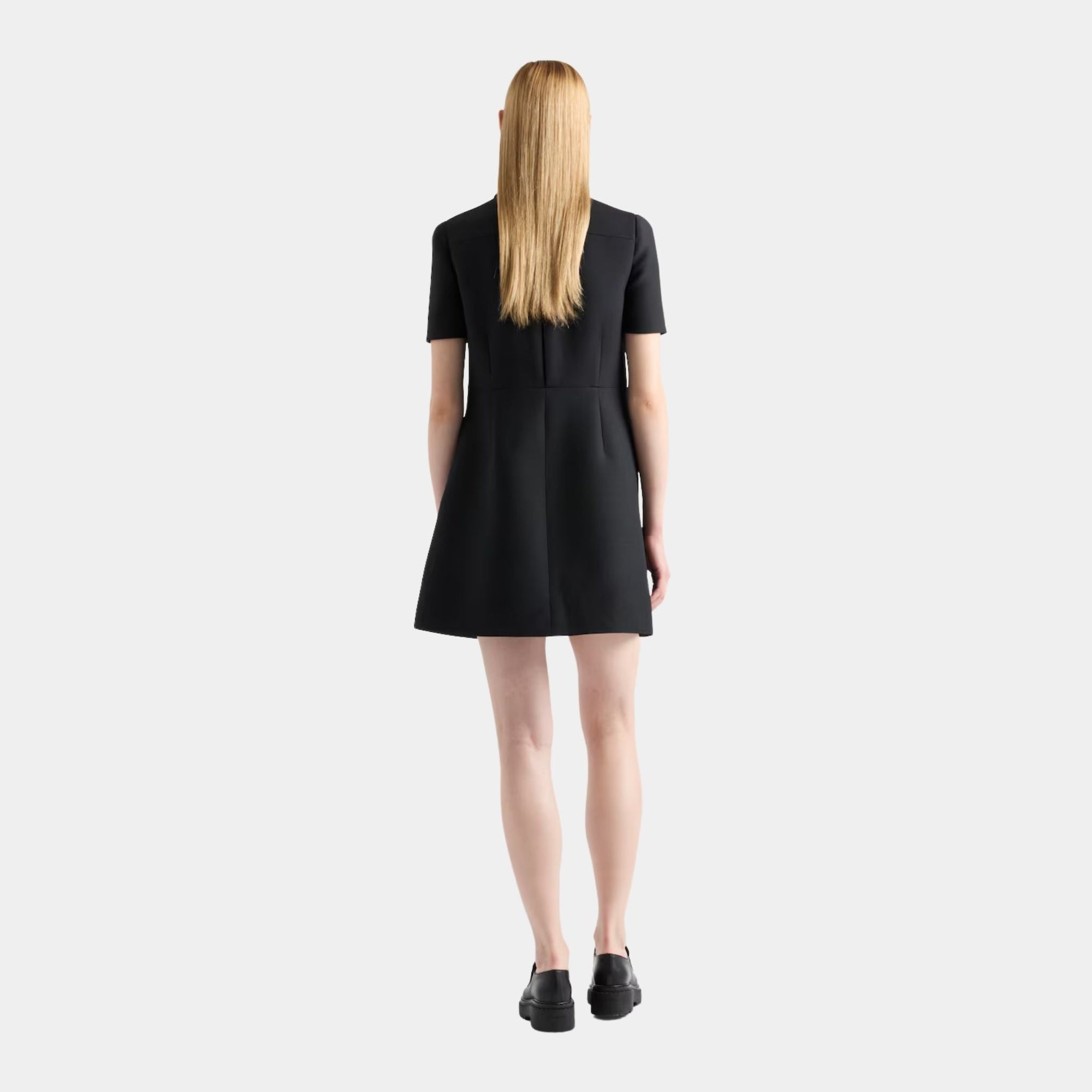 Prada Dresses & Skirts оригінал | Швидка доставка Україна – детальний вид