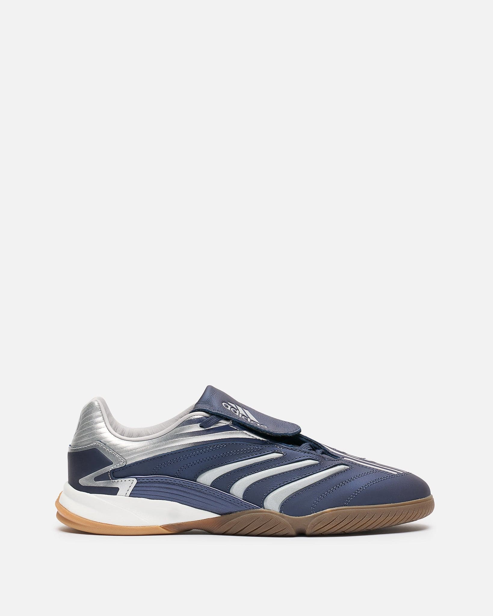 Оригінальна Predator Sala In Shadow Navy Adidas – боковий вид - ADIDAS