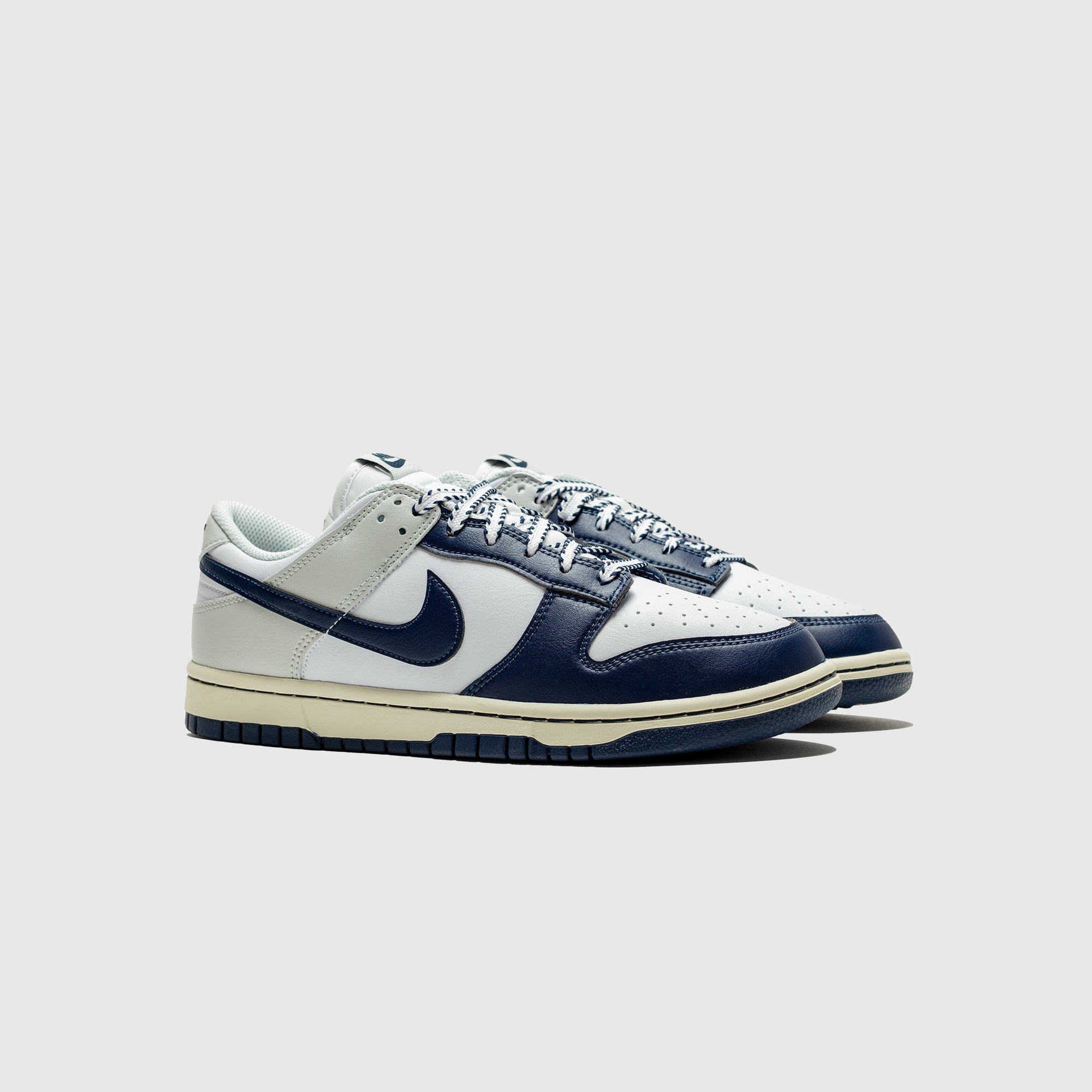 Nike Footwear оригінал | Швидка доставка Україна – вид ззаду