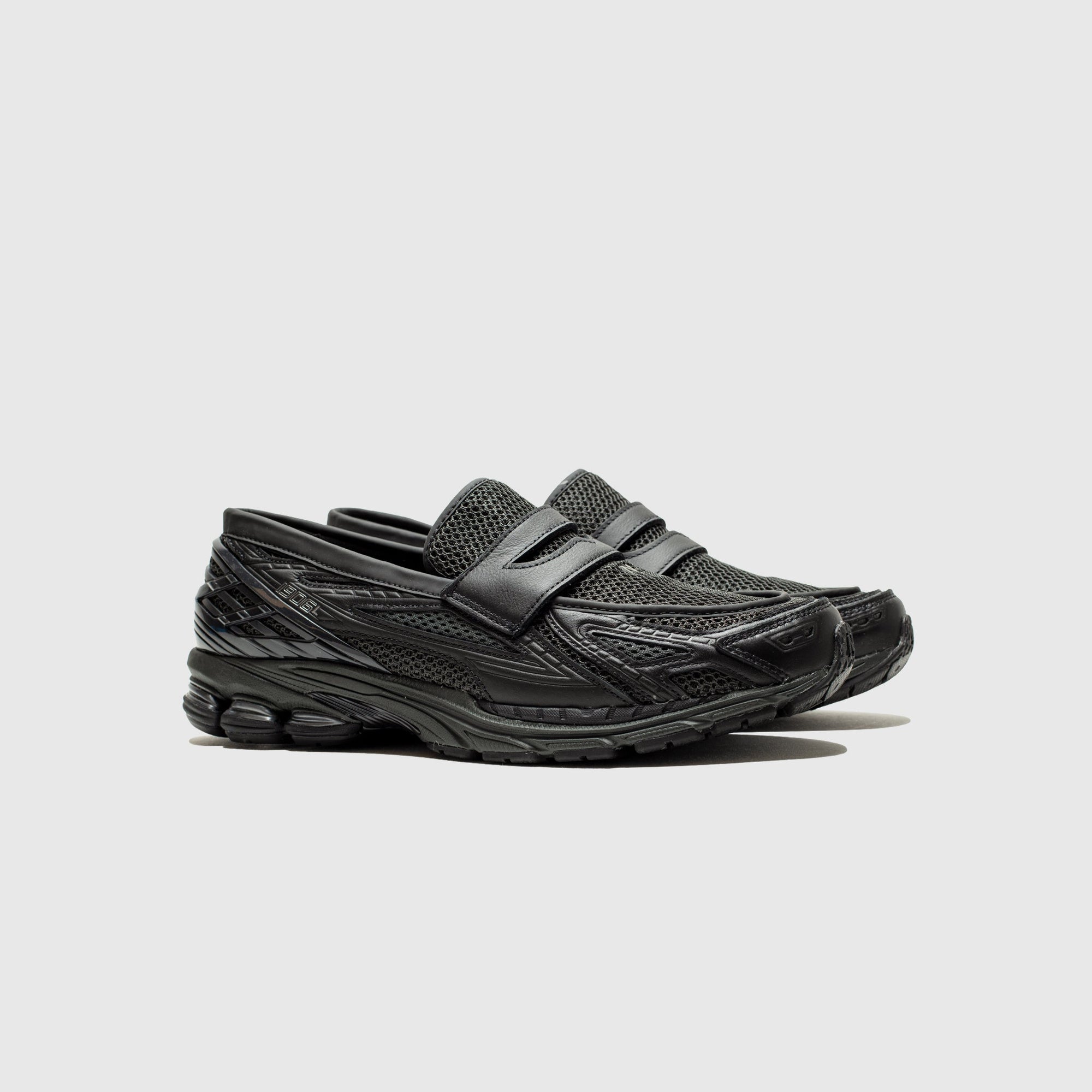 New balance Footwear оригінал | Швидка доставка Україна – вид ззаду