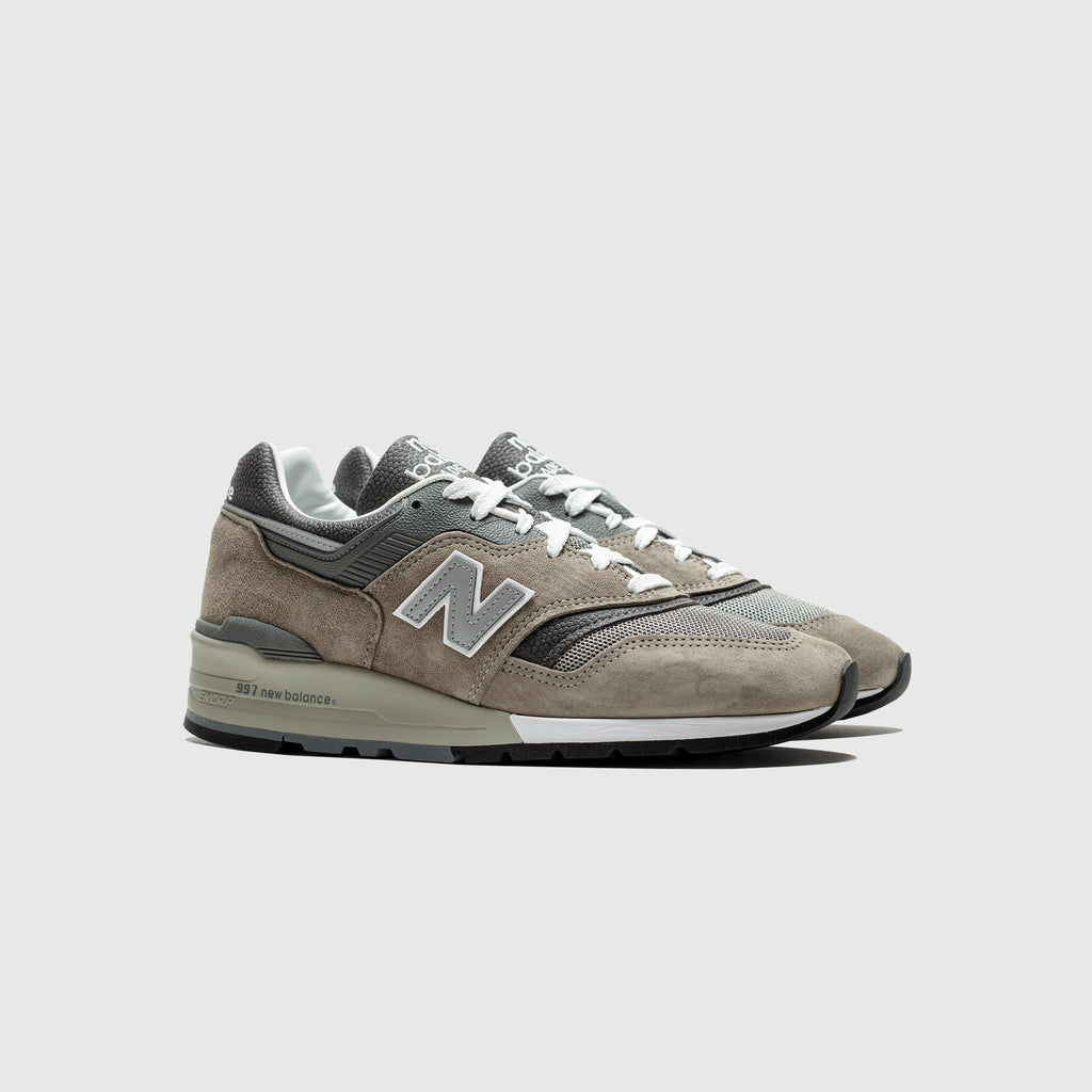 U997gy Grey New balance оригінал – Купити в Україні – вид ззаду