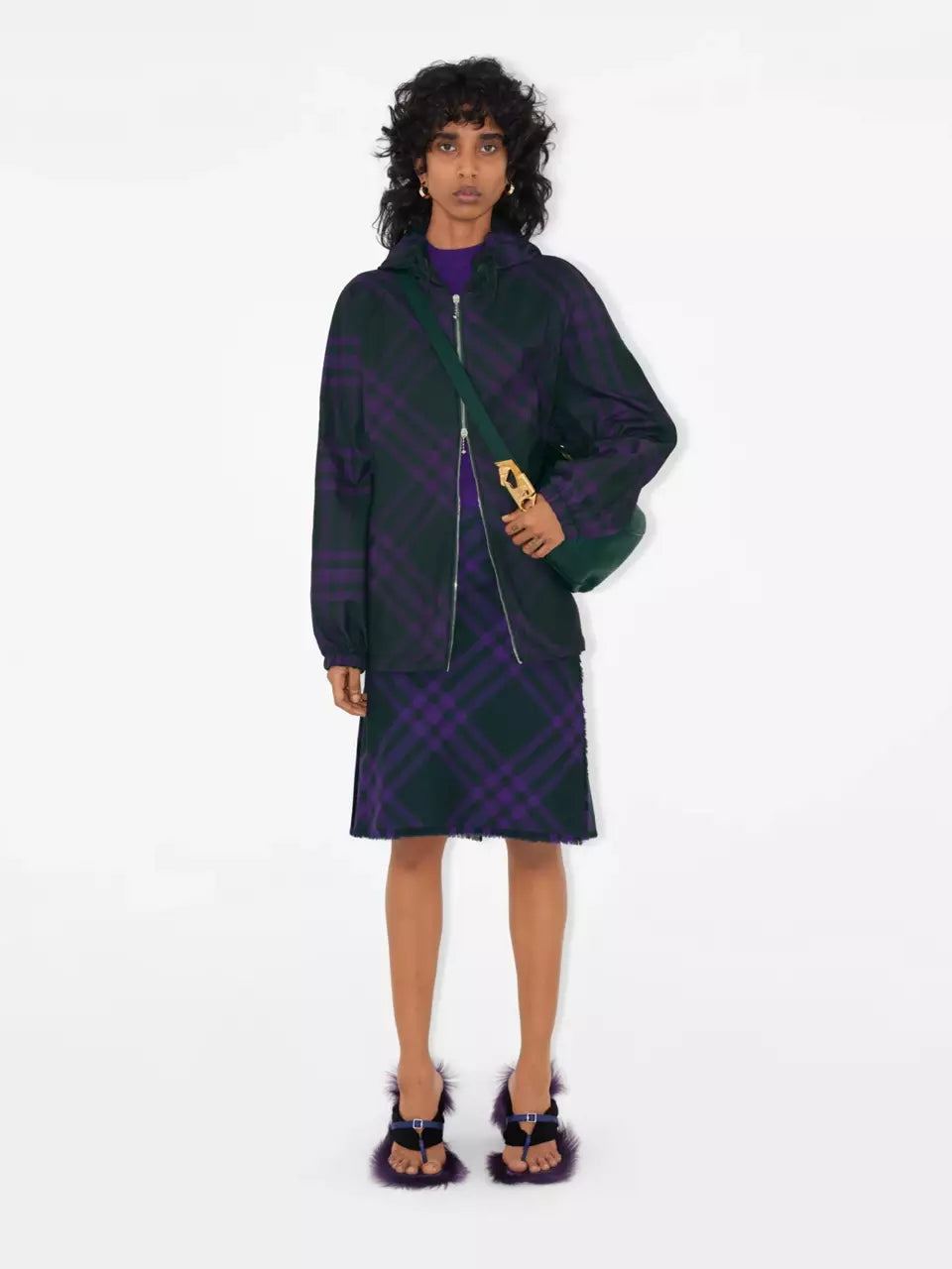 Оригінальна Medium Knight Bag Burberry – вид ззаду