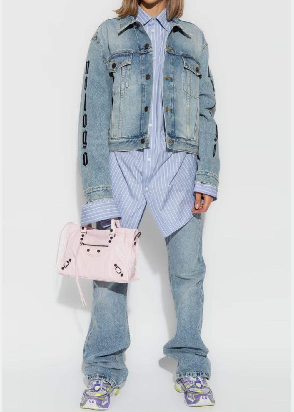 Iced Blue No Logo Denim Jacket Balenciaga оригінал – Купити в Україні – вид ззаду