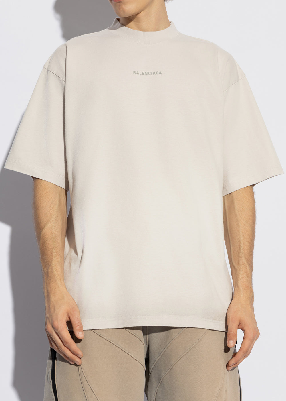 Off White Reflective Logo T-Shirt Balenciaga оригінал – Купити в Україні – детальний вид