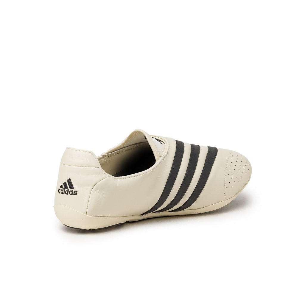 Vario Flat Earther Adidas – Гарантія оригінальності – збільшений вид