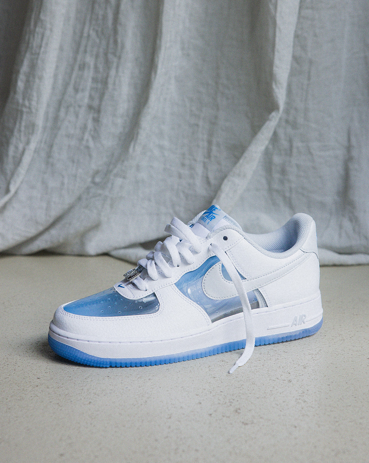 Air Force 1 Retro Qs Nike оригінал – Купити в Україні – вид ззаду