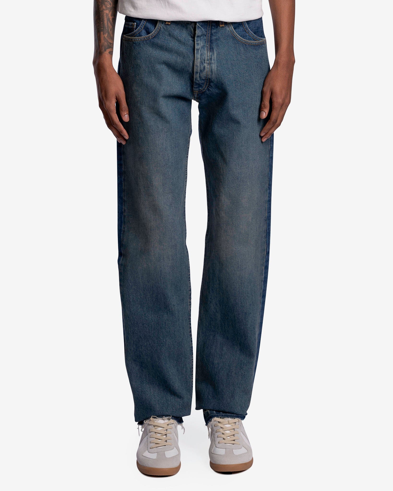 Оригінальна Raw Hem High Waisted Jeans In Denim Blue Maison margiela – боковий вид