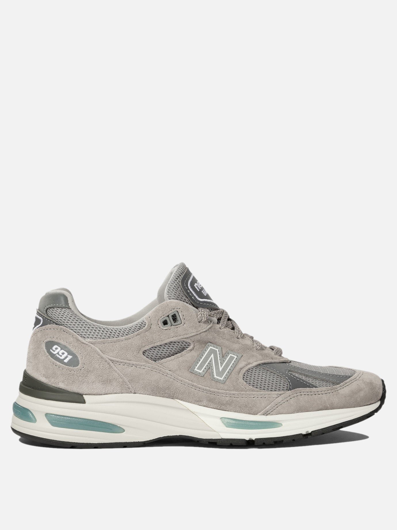 Оригінальна Made In Uk 991v2 Sneakers New balance – боковий вид