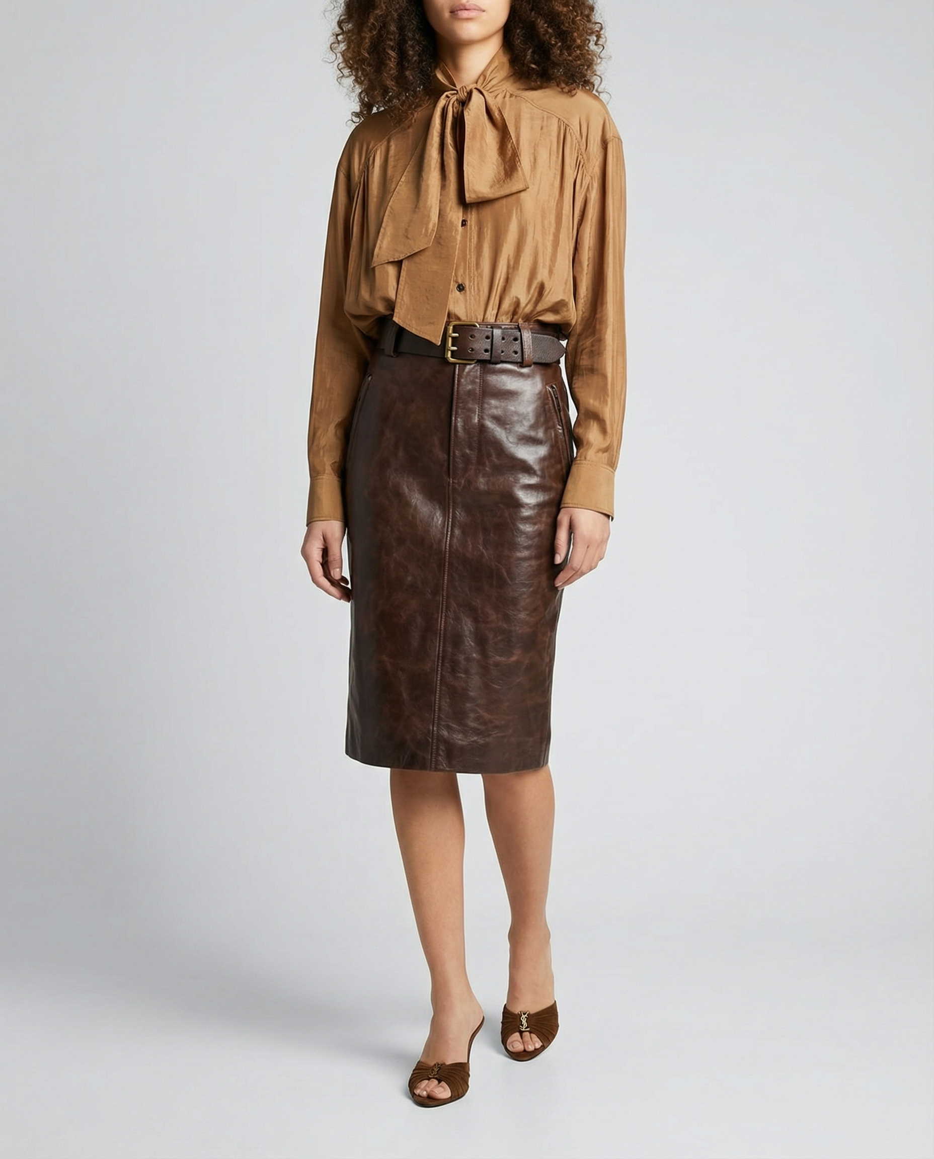 Оригінальна Belted Leather MIDI Skirt Saint laurent – вид ззаду