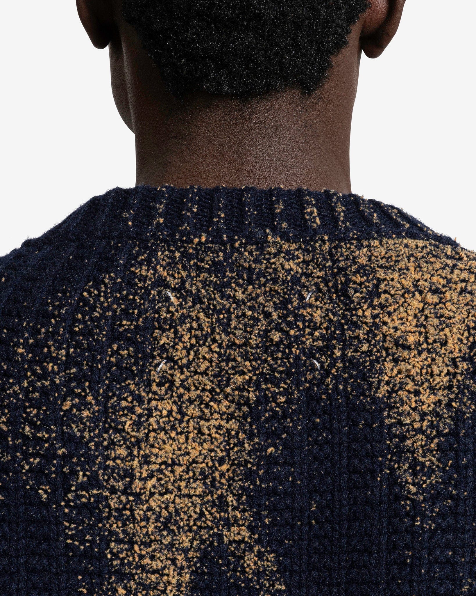 Оригінальна Sandstorm Flock Print Cardigan In Navy Maison margiela – збільшений вид