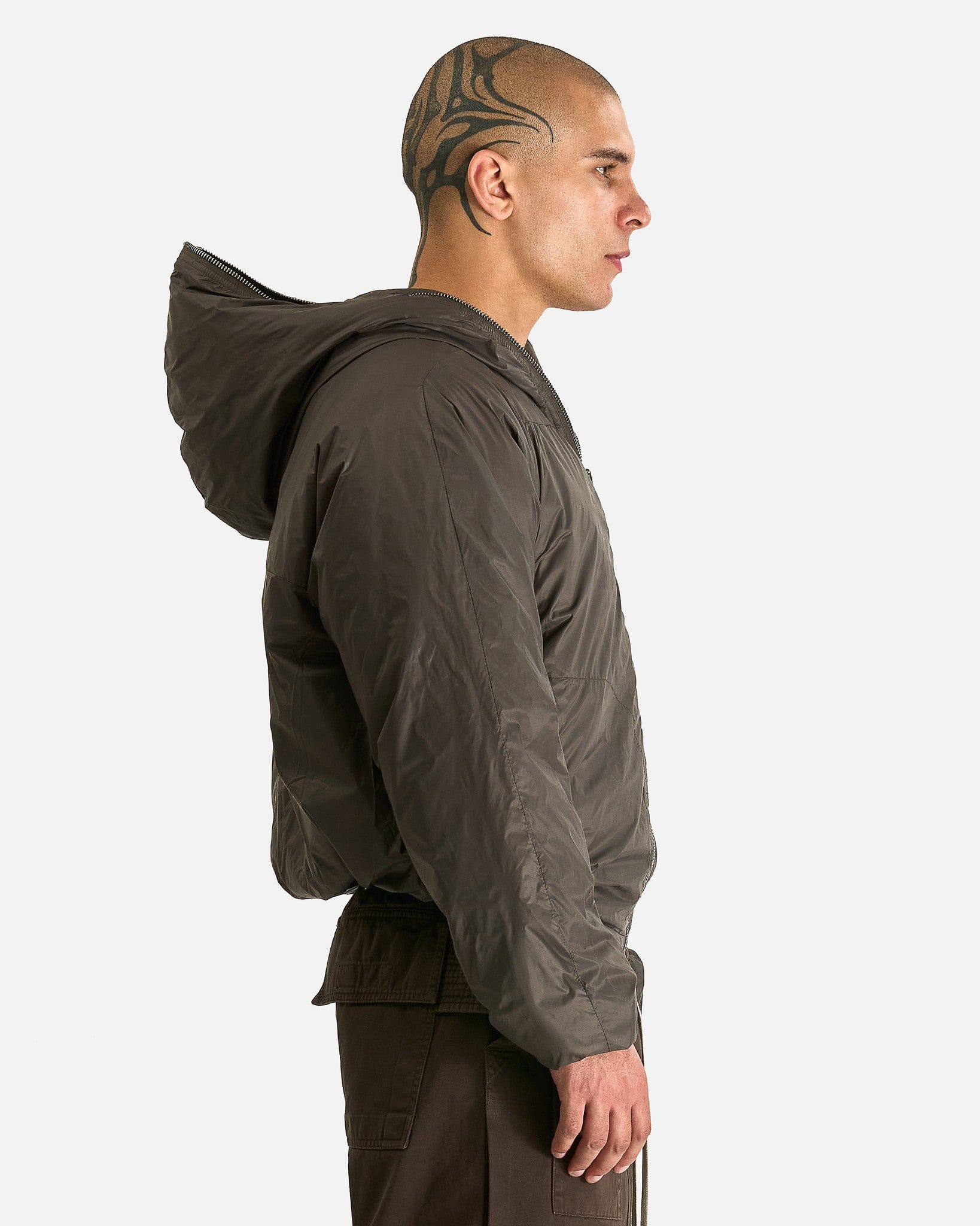 Sealed Windbreaker In Bronze Rick owens оригінал – Купити в Україні – вид ззаду