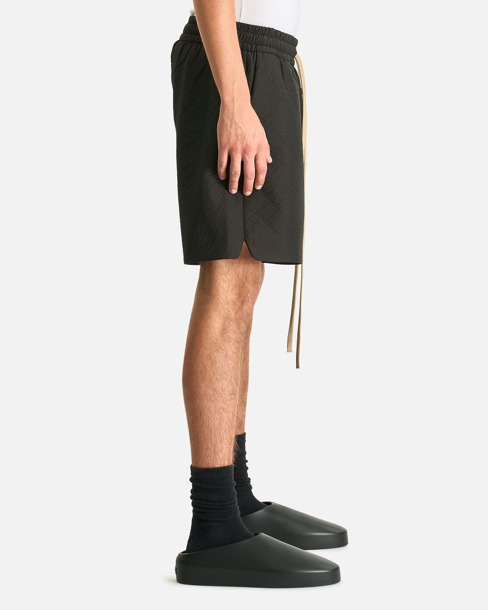 Short In Black Fear of god – Гарантія оригінальності – вид ззаду