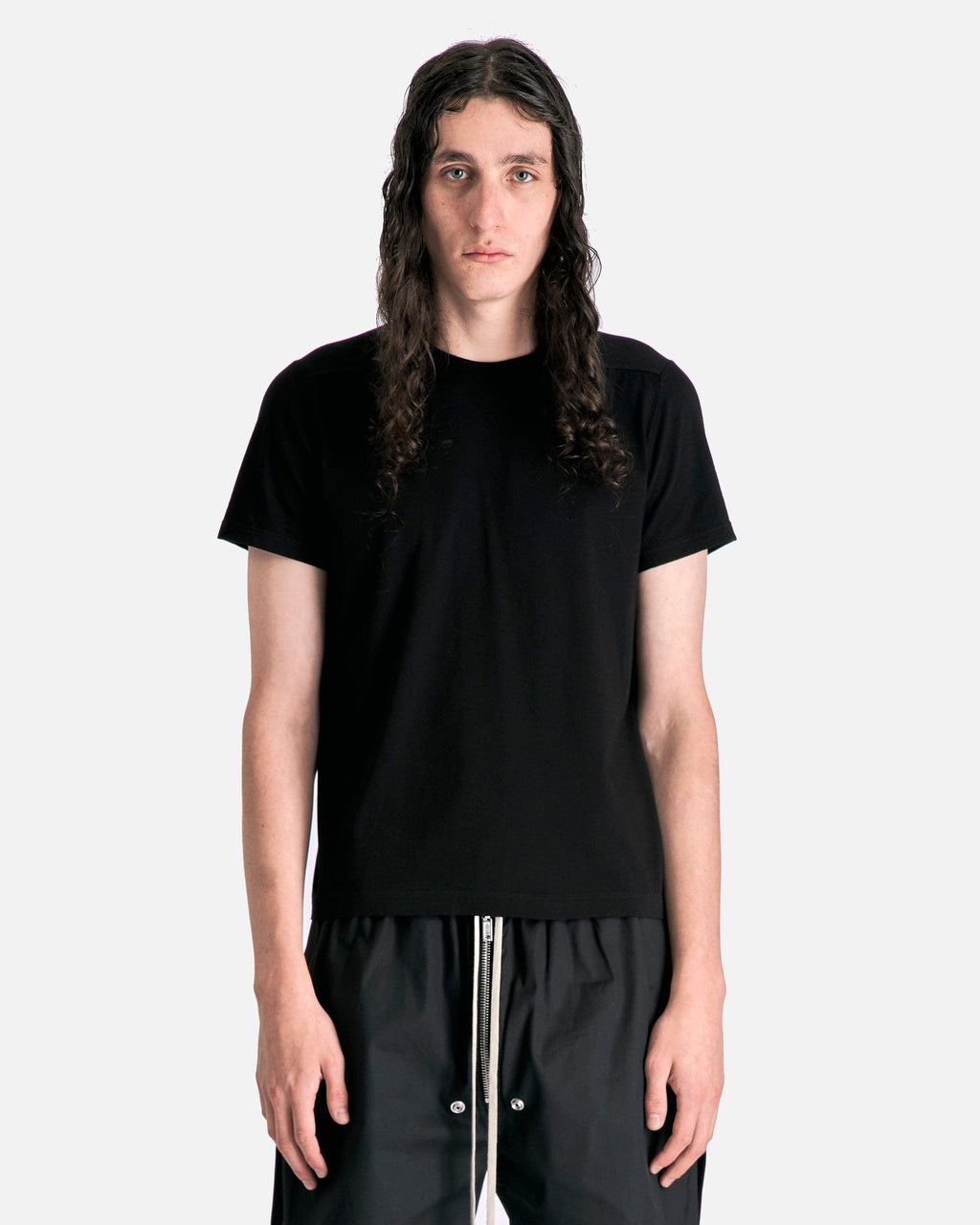 Short Level T In Black Rick owens – Гарантія оригінальності – боковий вид