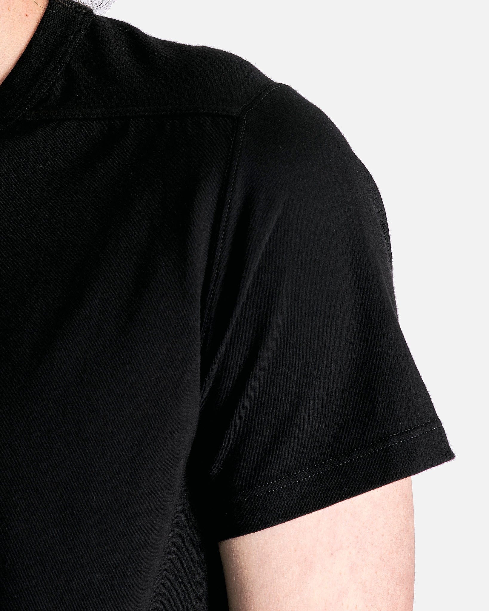 Short Level T In Black Rick owens – Гарантія оригінальності – збільшений вид
