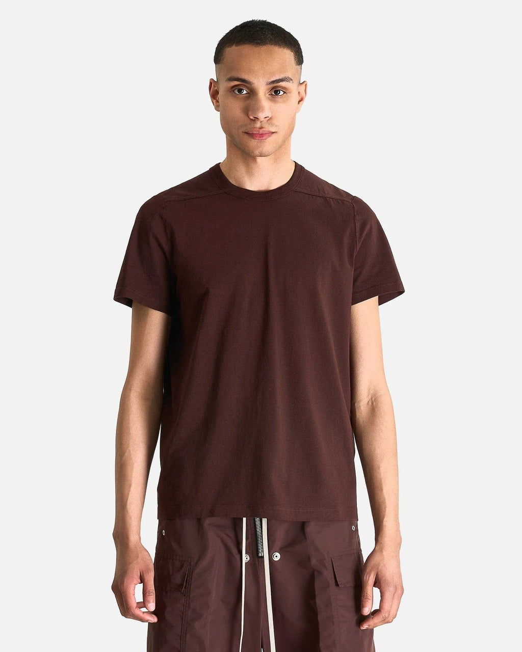 Short Level T In Mahogany Rick owens – Гарантія оригінальності – боковий вид