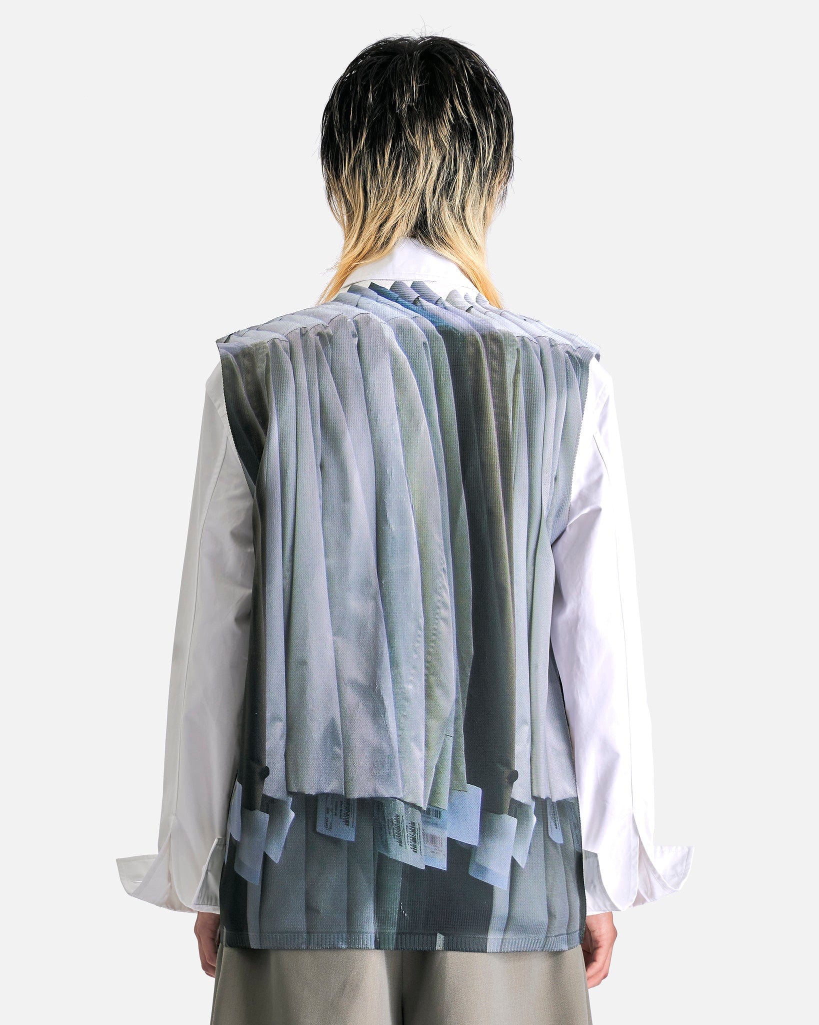 Sleeveless Superimposed Button-Up Shirt In Multi Comme des garcons оригінал – Купити в Україні – детальний вид