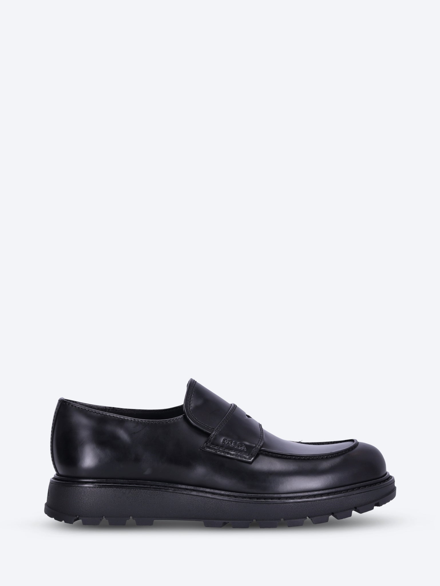 Оригінальна Spazzolato Rois Leather Loafers Sho Prada – боковий вид