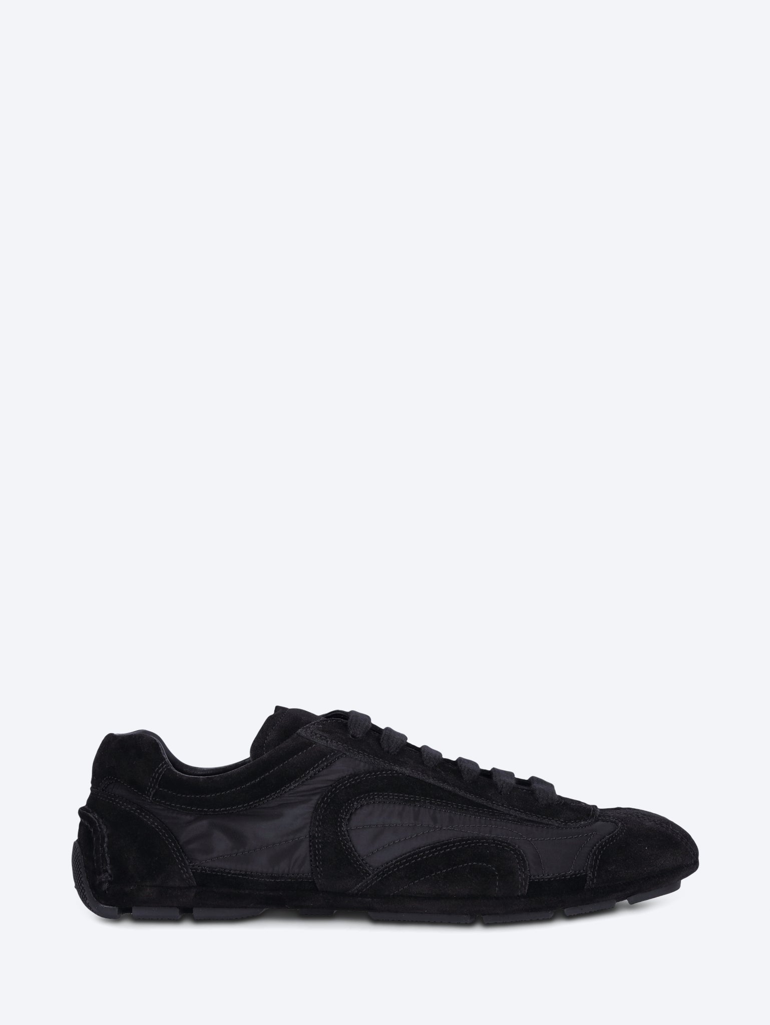 Оригінальна Suede And Nylon Sneakers Prada – боковий вид