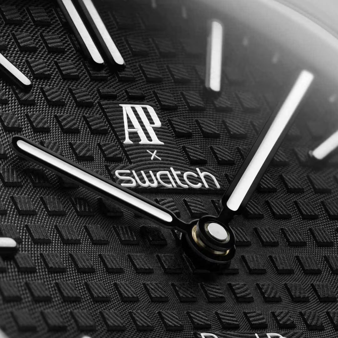 Swatch x AP Royal Pop Ocho Negro pocket watch — buy in Ukraine