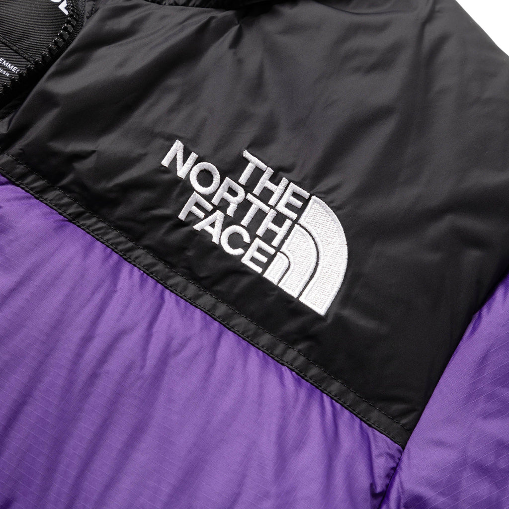 Оригінальна Womens 1996 Retro Nuptse Jacket The north face – детальний вид