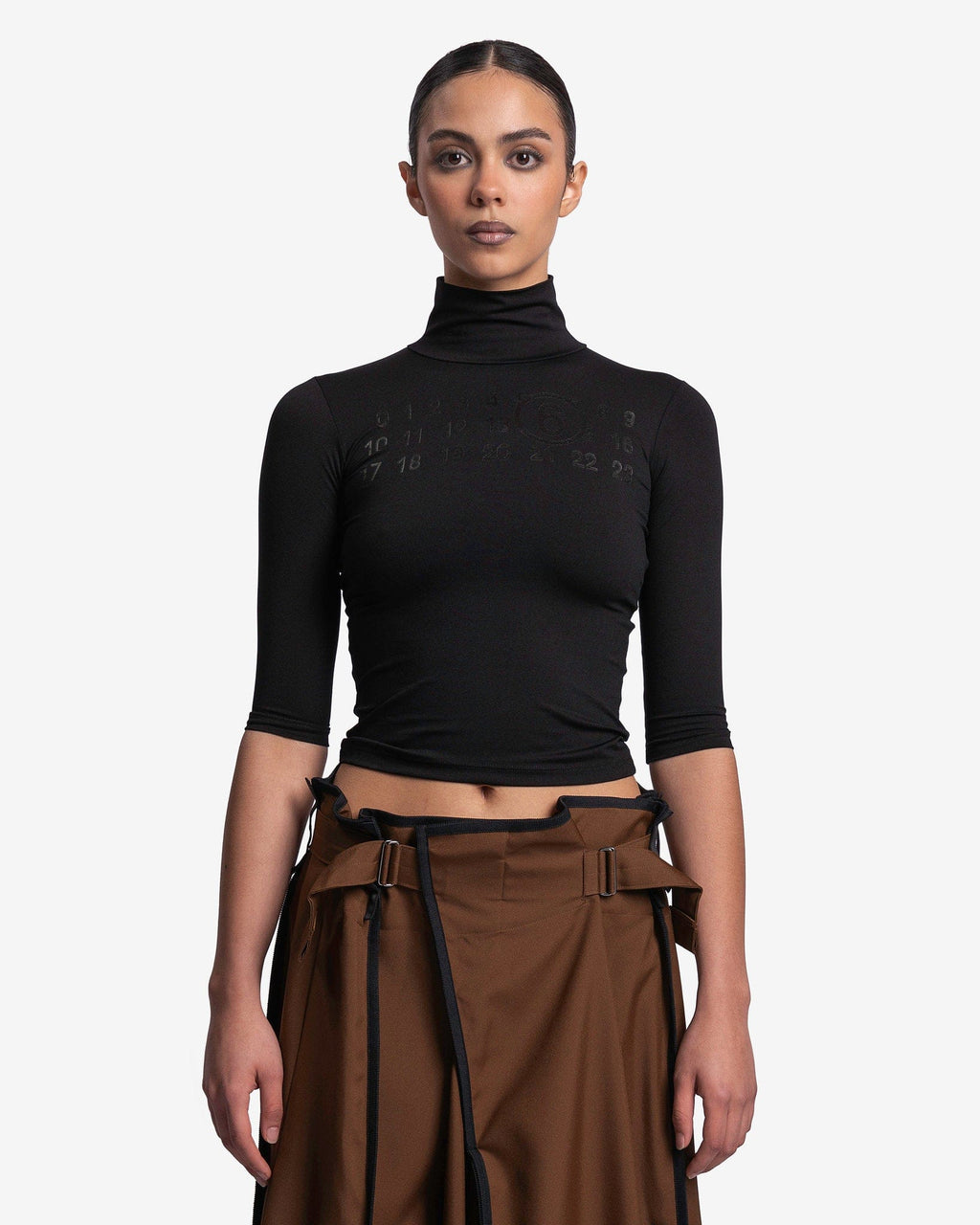 Оригінальна Tonal Numeric Signature Jersey Top In Black Maison margiela – боковий вид