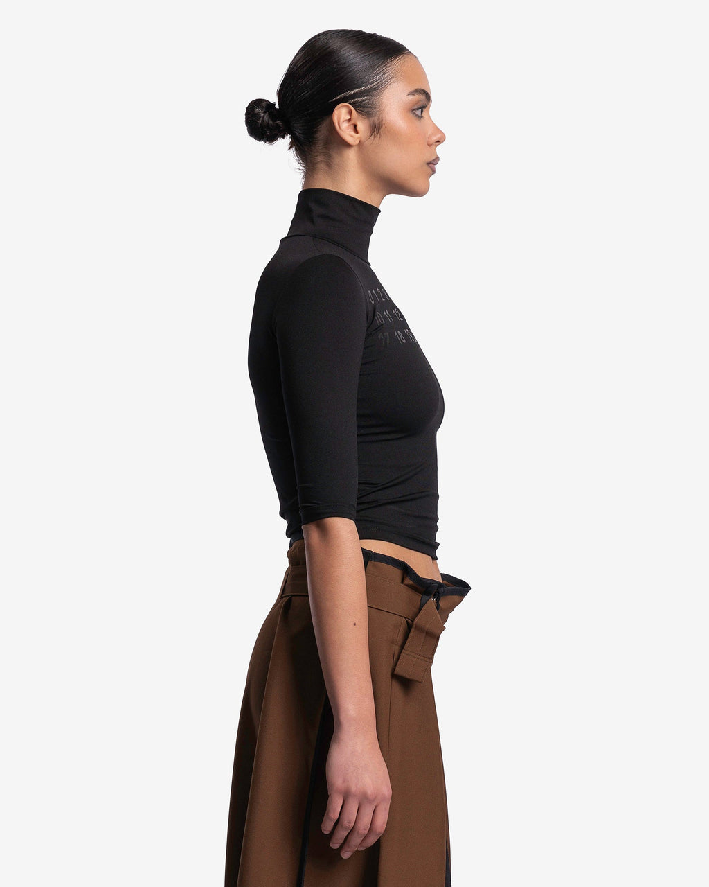 Оригінальна Tonal Numeric Signature Jersey Top In Black Maison margiela – вид ззаду