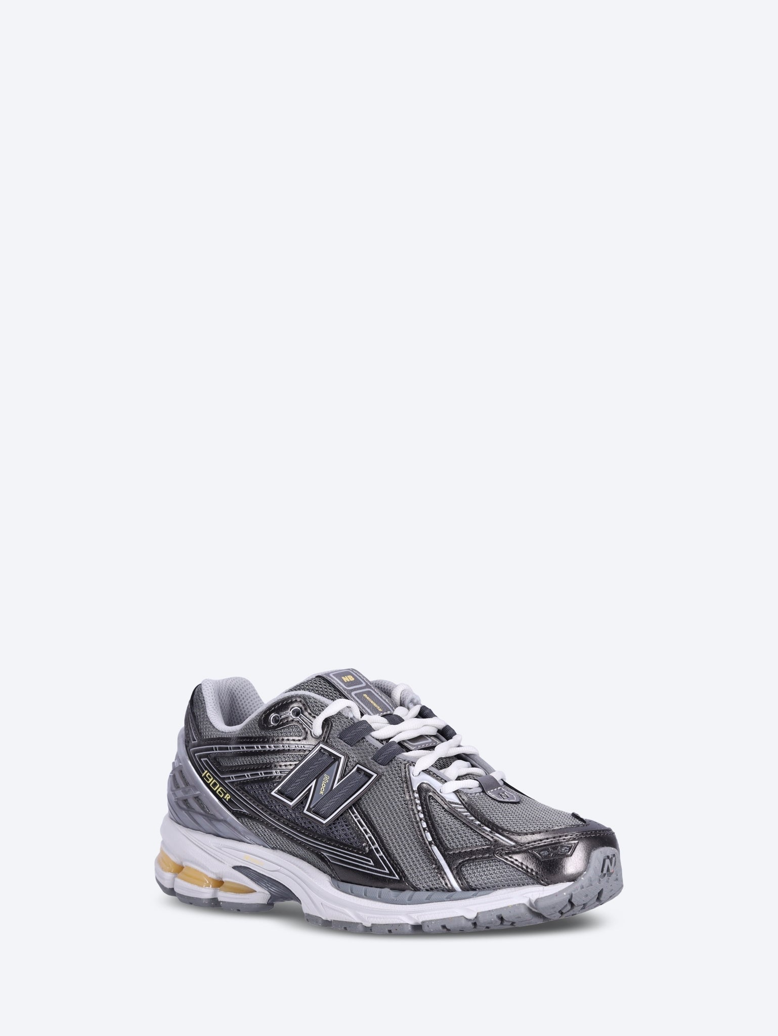 Оригінальна U1906rv1 Sneakers New balance – вид ззаду