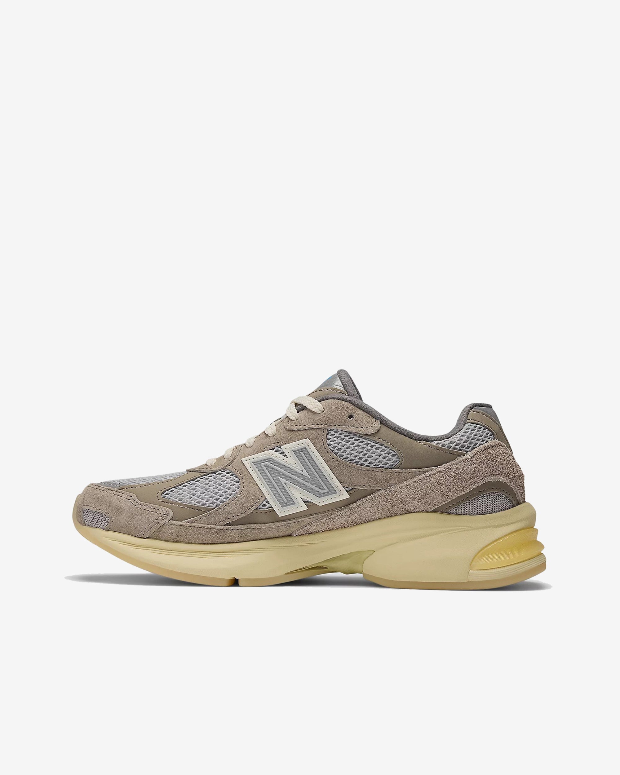 Оригінальна Mens 2010 Sneakers New balance – вид ззаду
