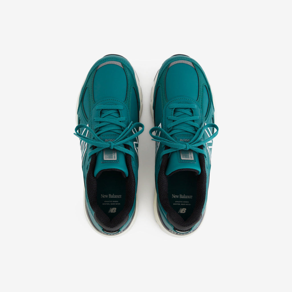 Оригінальна 990v4 New balance – детальний вид