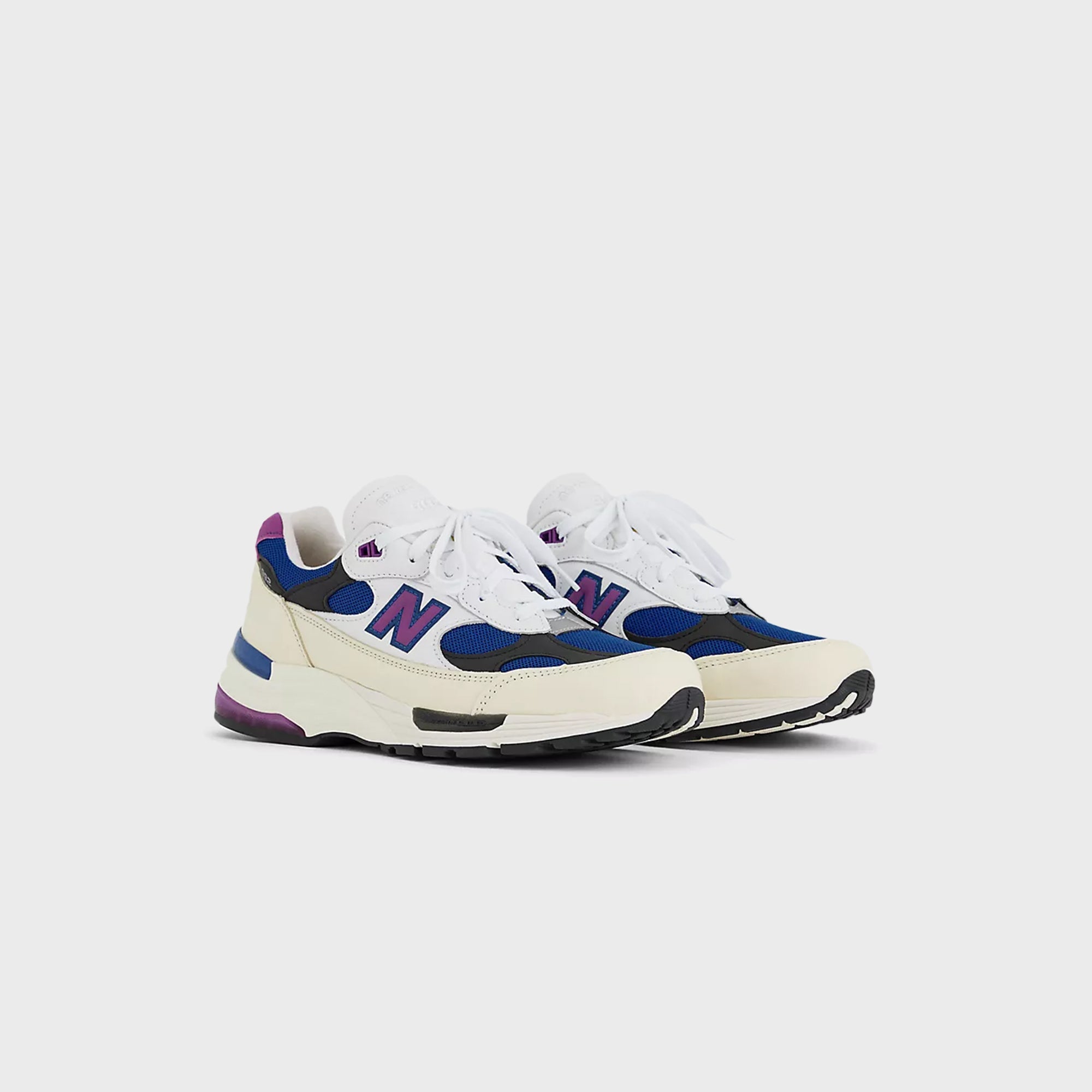 Оригінальна Made In Usa 992 White New balance – вид ззаду