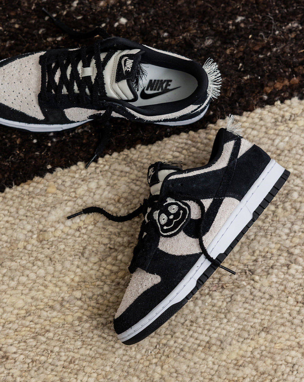 Dunk Low Retro Se *panda* Nike – Гарантія оригінальності – вид ззаду
