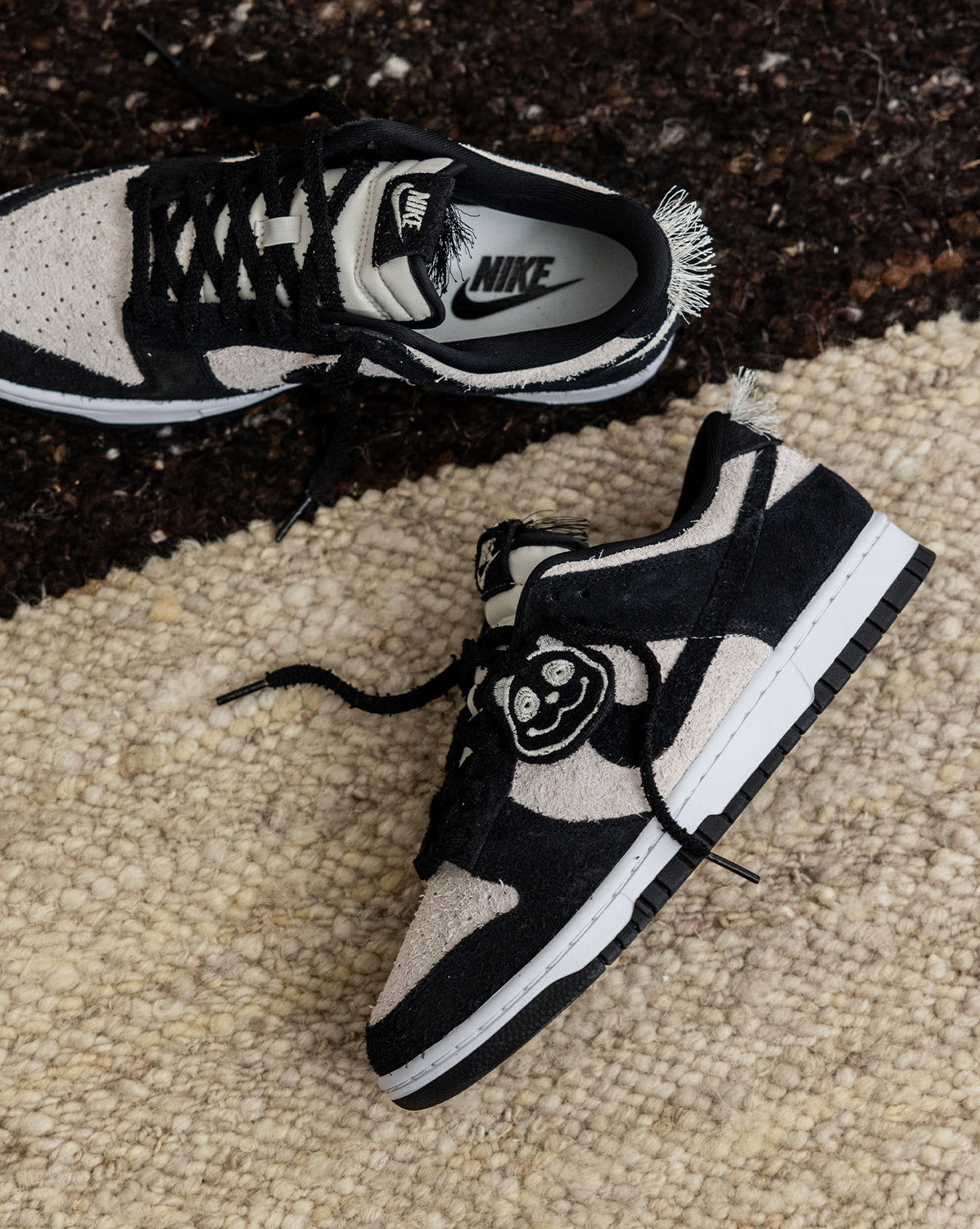 Dunk Low Retro Se *panda* Nike – Гарантія оригінальності – вид ззаду