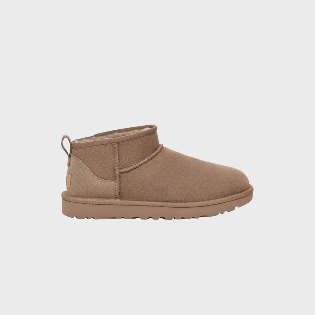 Оригінальна Wmns Classic Ultra Mini Caribou Ugg – боковий вид