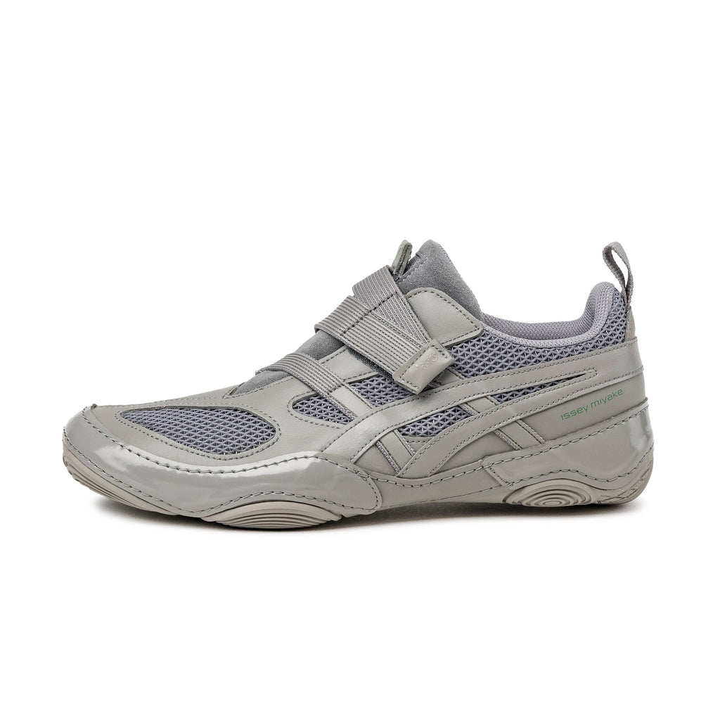 X Issey Miyake Hyper Taping Asics – Гарантія оригінальності – боковий вид