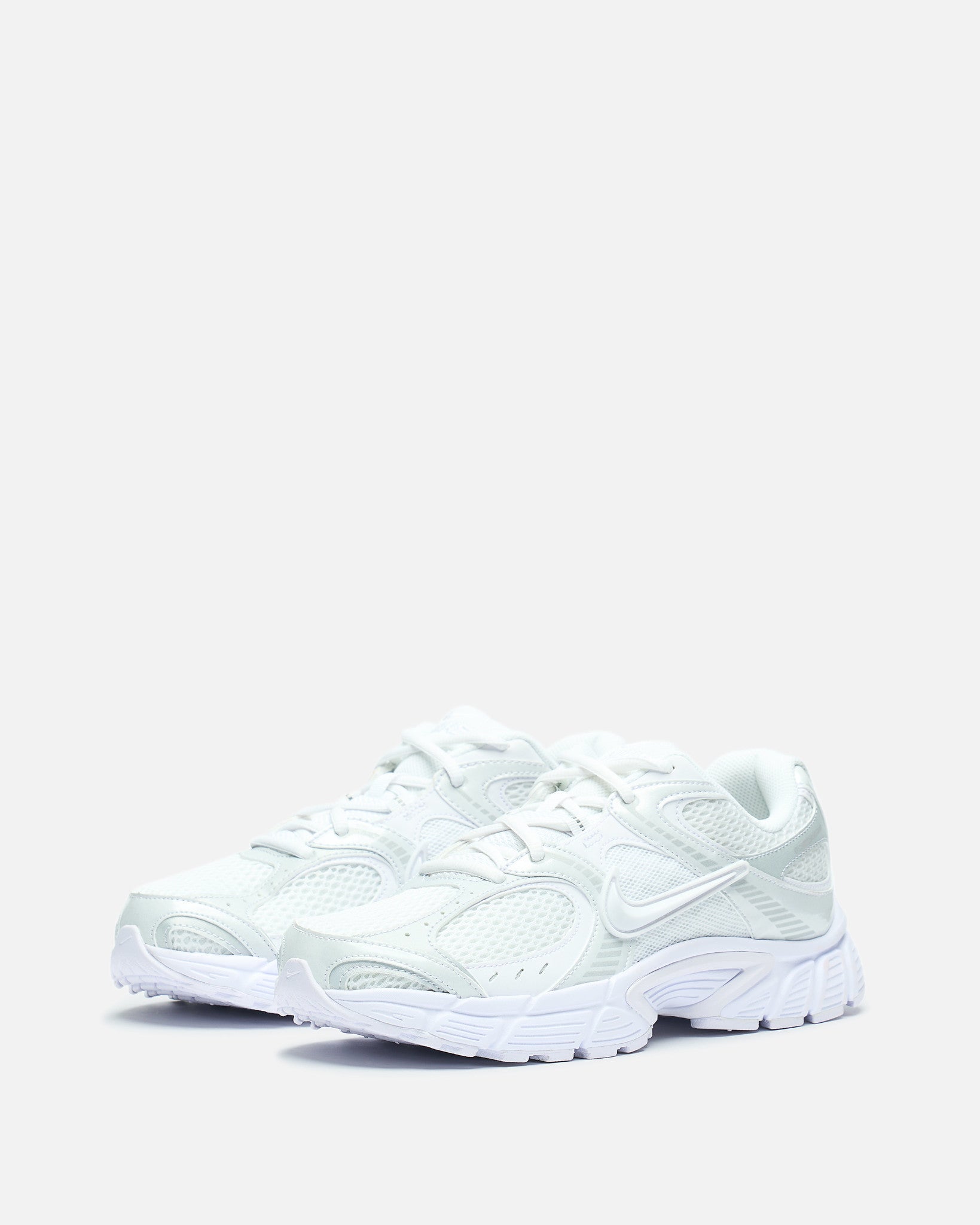 V5 Rnr In White Nike оригінал – Купити в Україні – вид ззаду
